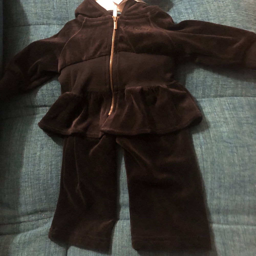 Black Velvet Kenneth Cole 2 Piece 6-9 months